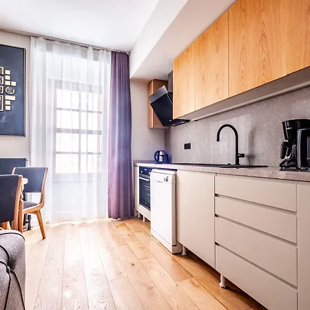 Апартаменты Charming Flat With Location In Beyoglu Стамбул