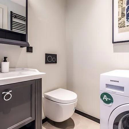 Апартаменты Charming Flat With Location In Beyoglu *