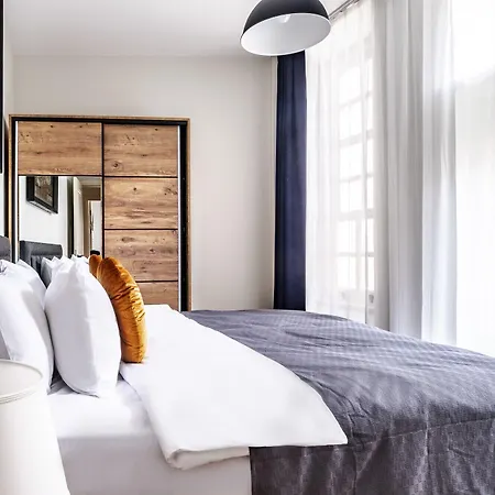 Charming Flat With Location In Beyoglu דירה *