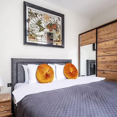 Charming Flat With Location In Beyoglu * איסטמבול