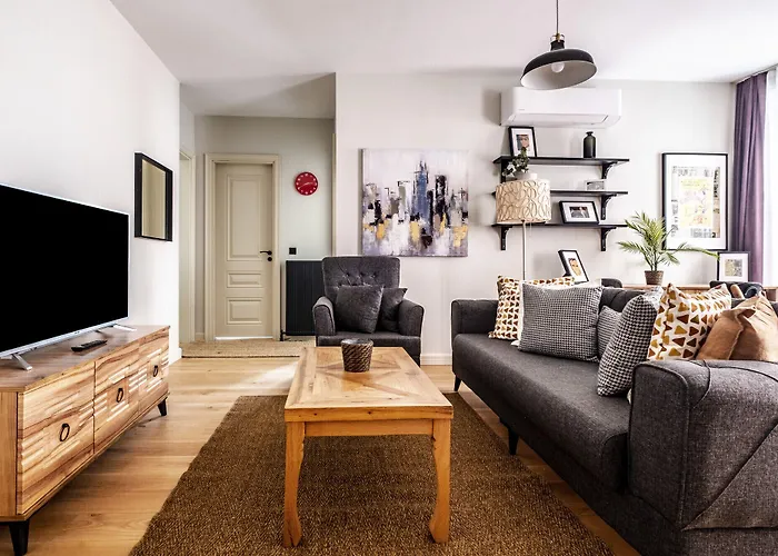 Charming Flat With Location In Beyoglu * Istanboel